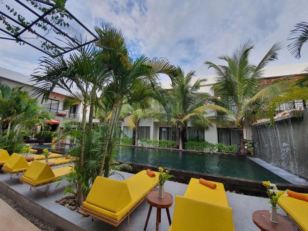 Central Corner D'Angkor Siem Reap Exterior photo